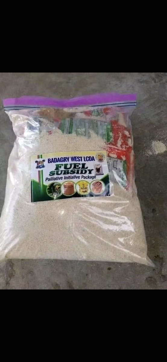 ADEBOWALE_03's tweet photo. @RealBlessingO Hope you don collect your gaari as well https://t.co/5W9QPAXDnf