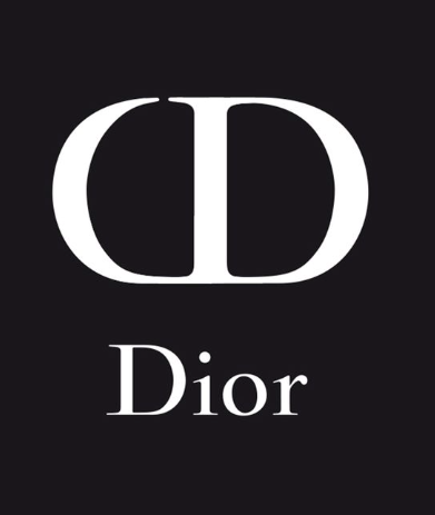 AboutMusicYT's tweet photo. Jisoo will attend the Dior Fashion Show later today. https://t.co/ARqj6nE41m