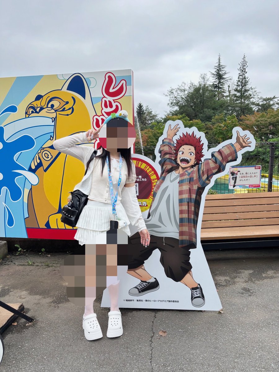 inusukirunrun's tweet photo. 富士急おすすめスポット
絵と写真を撮るキモータをあからさまに避ける切島 https://t.co/6evdk2t8Af