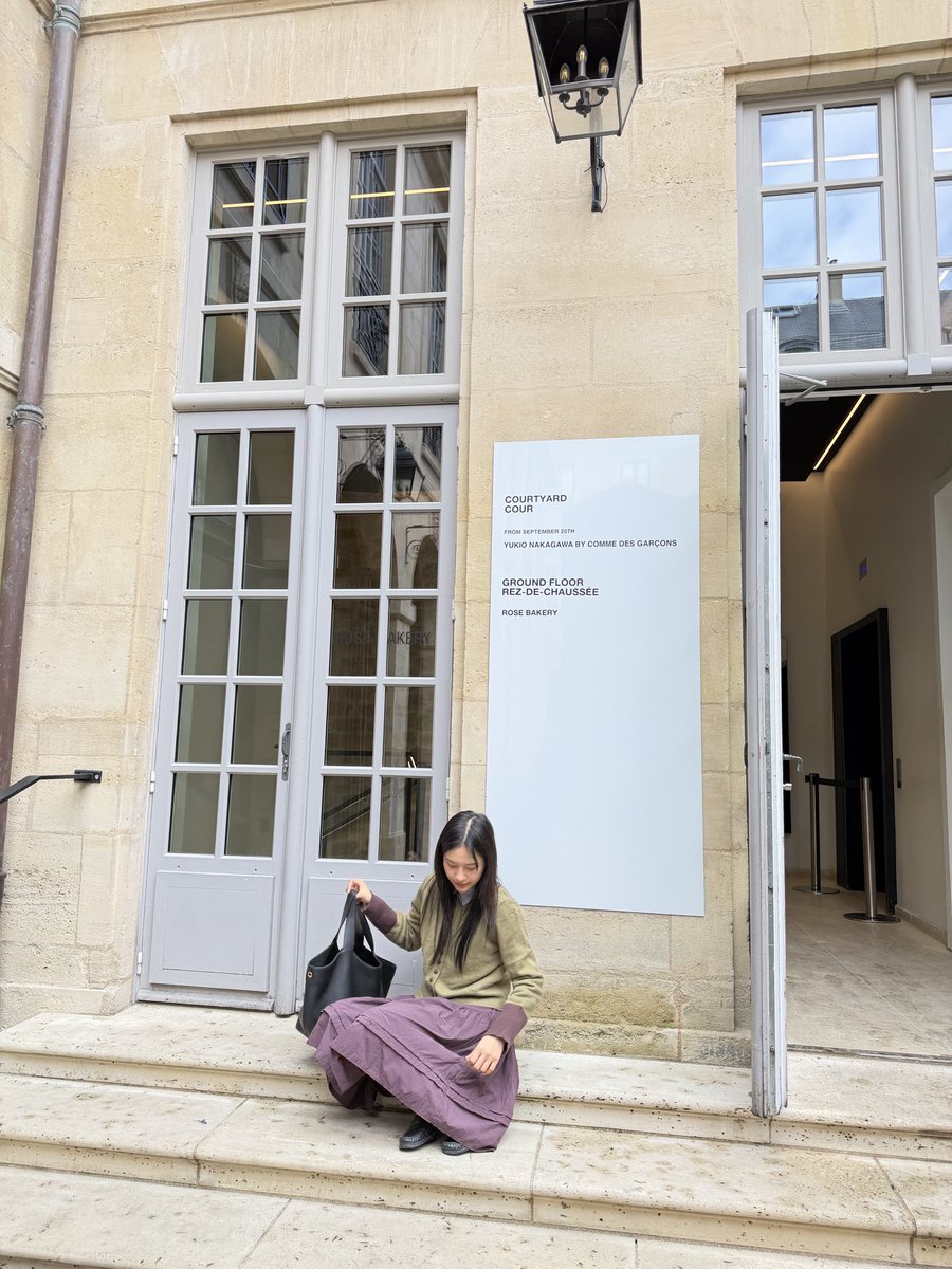 panlyyy's tweet photo. 🤓🎀

PFWSS27 CALLING MILK PANSA

#YSLxMilkPansa
#YSL #YvesSaintLaurent
#SaintLaurent 
#milkpansa 
#SaintLaurentSS27 https://t.co/ymBGIOZj53