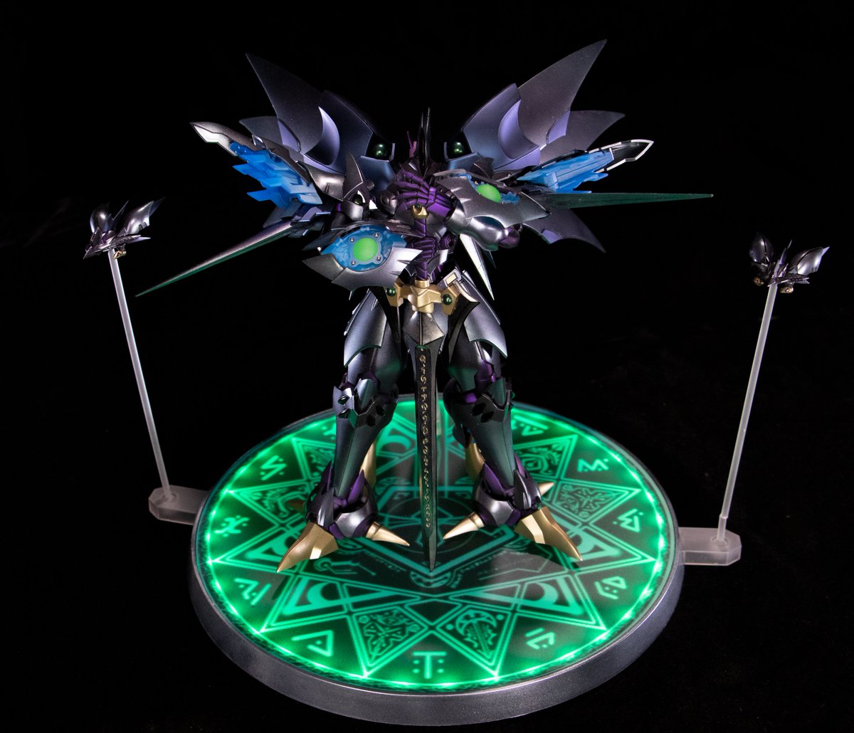 KLeeToy0393's tweet photo. #全クリエイターに告ぐロボットの作品を解放せよ https://t.co/hrKXIoXZ3h