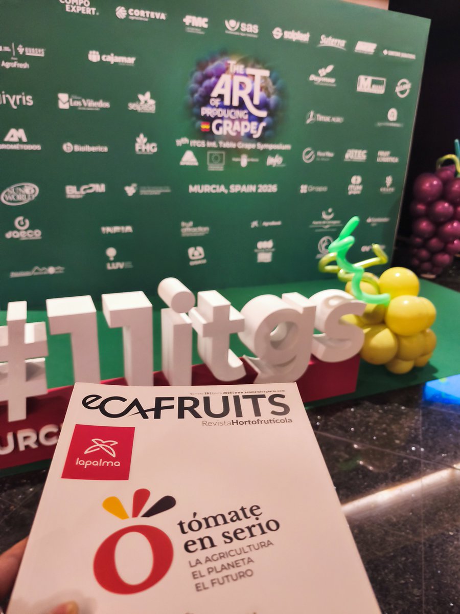 eComercioAgr's tweet photo. Hoy estamos en #11ITGS Symposium Internacional de la #Uva de mesa.
@regiondemurcia
Más 600 asistentes internacionales y una representación institucional
De la región.
#Apoexpa
Revista #Ecafruits 🍇 https://t.co/jjLFSW8H9T