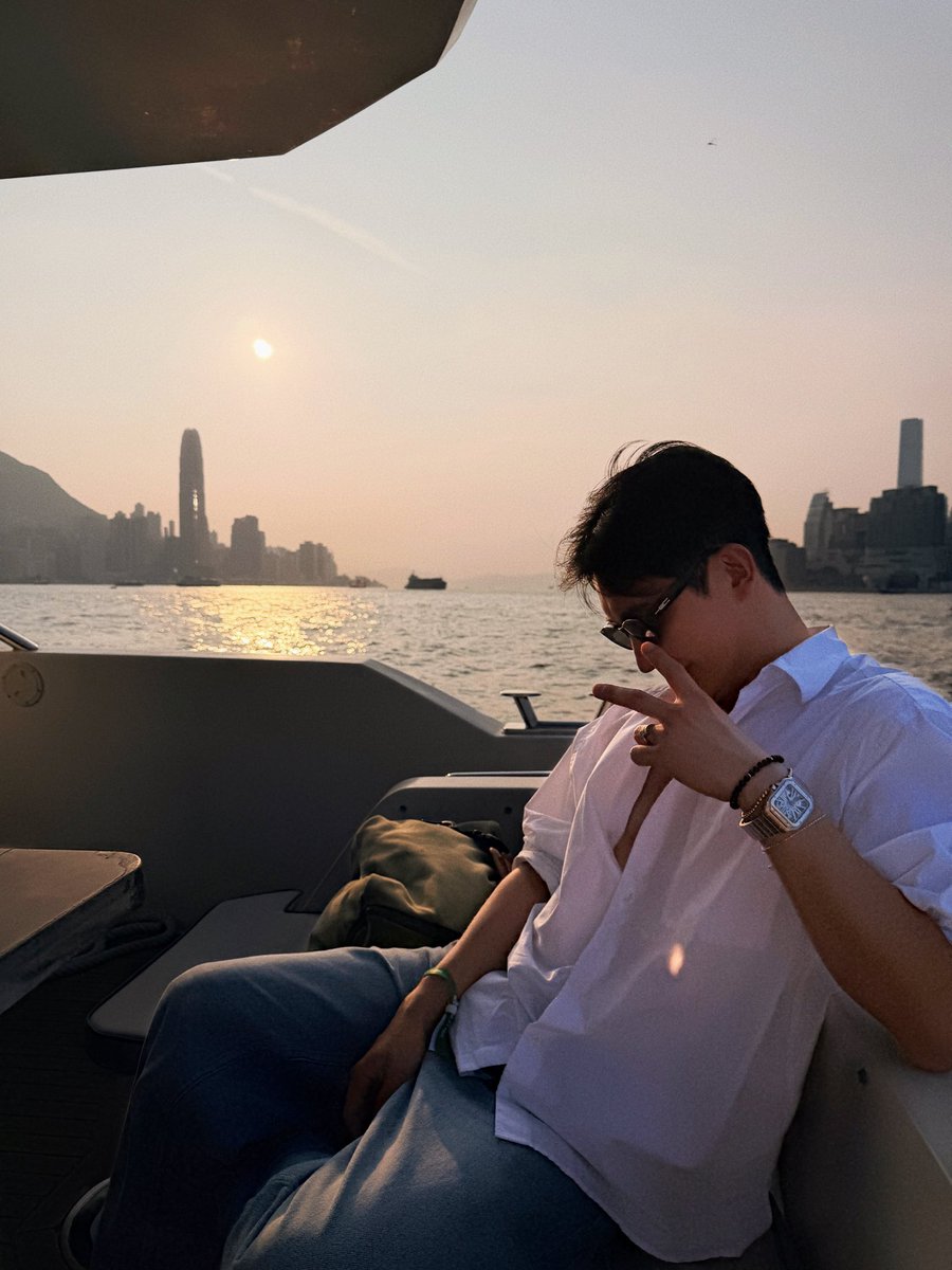 zhoumi_419's tweet photo. With YangYang and STE！
#STE_ent
#刘扬扬 https://t.co/N7n2vL3E5X