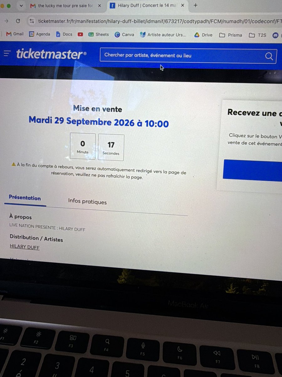 lelesversion_'s tweet photo. @TicketmasterFR je précise que j’étais dans les 100 premiers!! J’ai accédé à la vente dès le début et vous m’avez enlevé mes places https://t.co/dXtSb4W81c