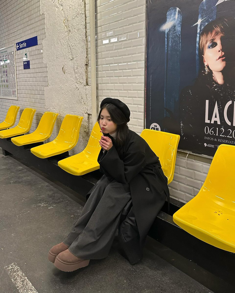 AmandaFortunaf's tweet photo. 過ぎ去った時間を振り返るたびに、少しだけ大人になった気がする。これってあるあるだよね。 🍰🌟
hVYb https://t.co/I0NHti3d3T