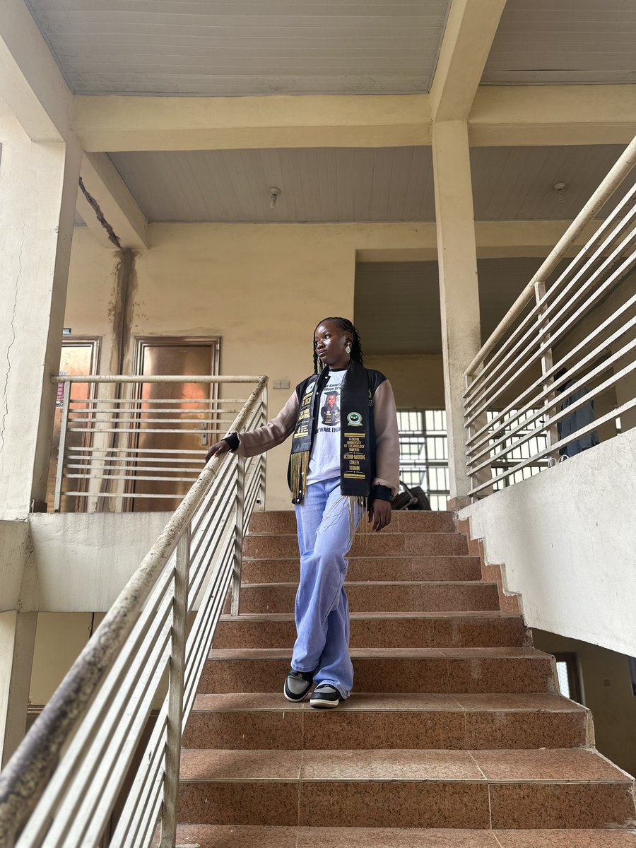 Victoriaimaobon's tweet photo. I signed out from the Federal University of Technology, Owerri as a Software Engineer.
First Generation Graduate.
#FUTO #graduate #software #engineer https://t.co/XMRH2nwXyw