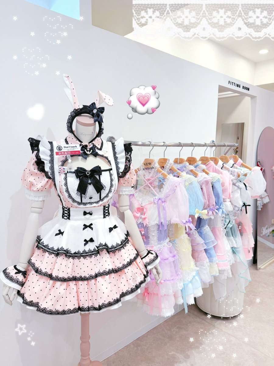malymoon_shinjk's tweet photo. Malymoon新宿店でございます🎀

新作アイテムや人気アイテム、再入荷アイテムも多数ご用意しております✨
ぜひ店頭で実物をチェックしてみてください ♬ੈ⟡
ご試着や商品についてのご相談もお気軽にスタッフまでお声掛けくださいませ🐰

皆さまのご来店を心よりお待ちしております✨

🕘OPEN 12:30 〜 CLOSE 21:30
📍東京都新宿区新宿3-35-17 F.U.Assets 2階,B1階

#Malymoon