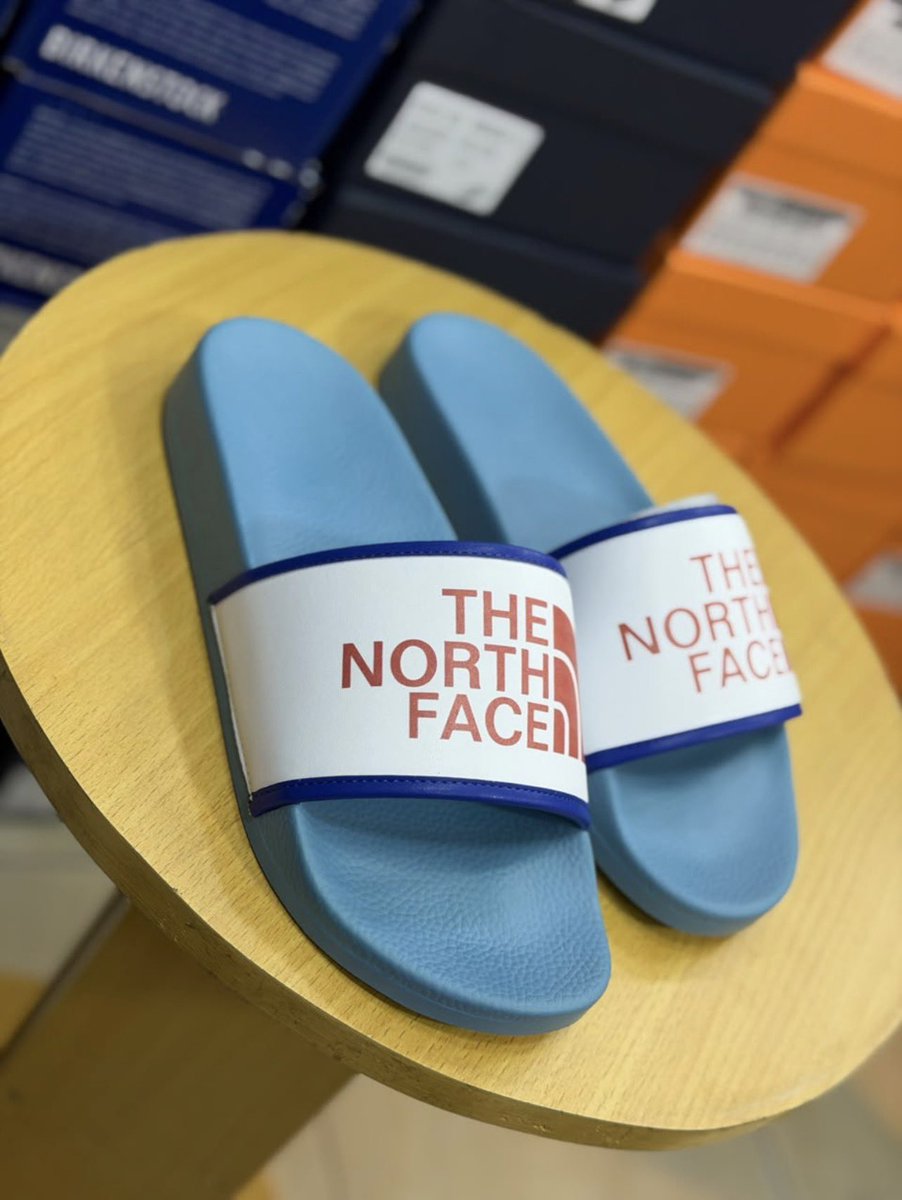 KAMPALACONFIDES's tweet photo. The North Face always cooks well.

+256-70-215-9990. https://t.co/rtROC1OiDv