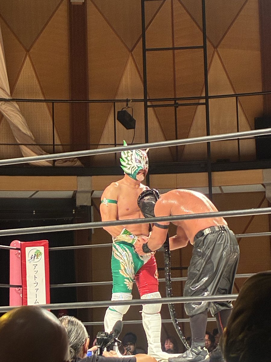 N7__00's tweet photo. 写真があまり載せれないからメインだけ。
毒人やっぱり好きすぎるなぁ…
これからもずっっっと開催してほしい。 https://t.co/jpAXtFRiSU