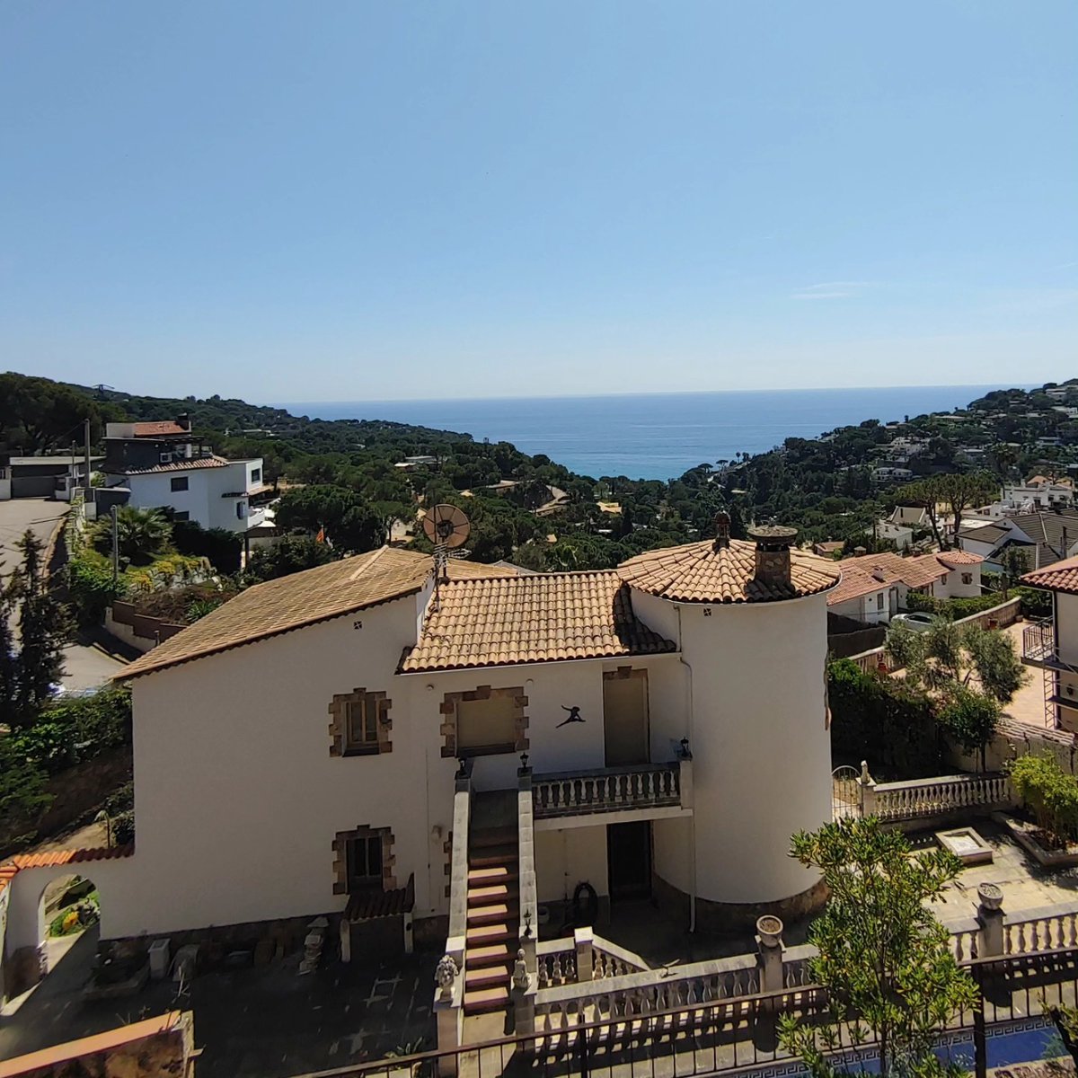 aleksomb's tweet photo. Urlaub in Katalonien an der Costa Brava Tag 3 am 25. 04. 2025 auf dem Rad erkundet. https://t.co/CnxeNNt1NA