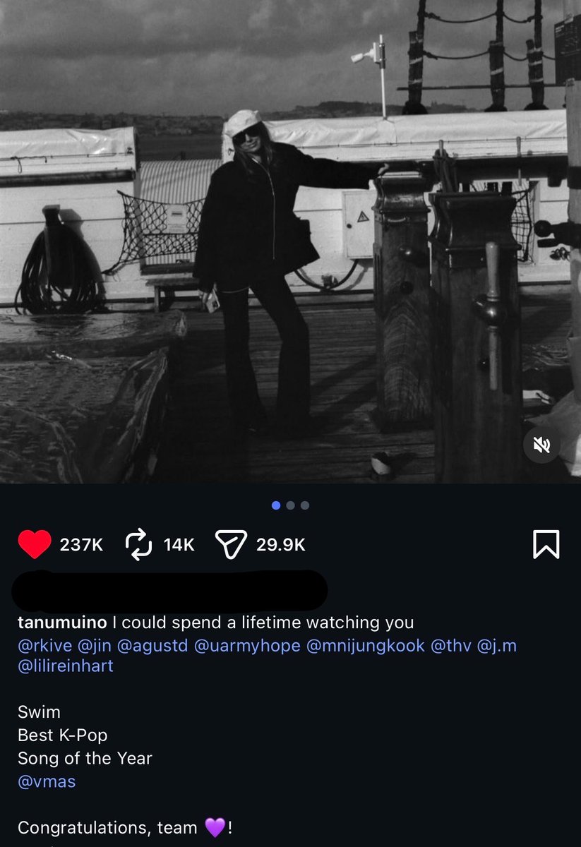 tangmotwit's tweet photo. เพิ่งเห็นว่าอาร์มี่อินเตอร์ชื่นชมสตอรี่อันนี้ของแทฮยองเยอะมาก เพราะคุณ Tanu Muino ลงรูปบังทันและยินดีที่บังทันชนะรางวัล VMAs แต่กลับโดนดราม่ารูปที่คุณ Tanu นั่งพื้นแบบนั้น ทั้งที่มันท่าประจำเค้าจนเค้ามาลบรูปทิ้งอะ แต่แทฮยองก็มาลงรูปนี้พร้อมแท็กคุณเค้าแทน 🥺 https://t.co/oNy8cE4Ap7