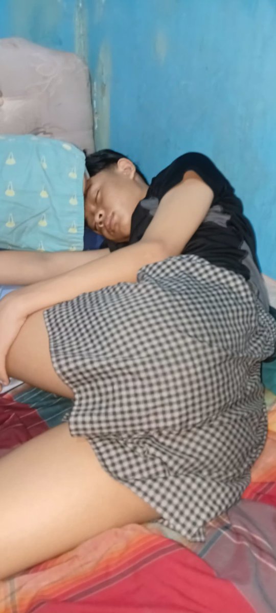 kawanlamazdf's tweet photo. tidur lagi https://t.co/OwnxRZiL0C