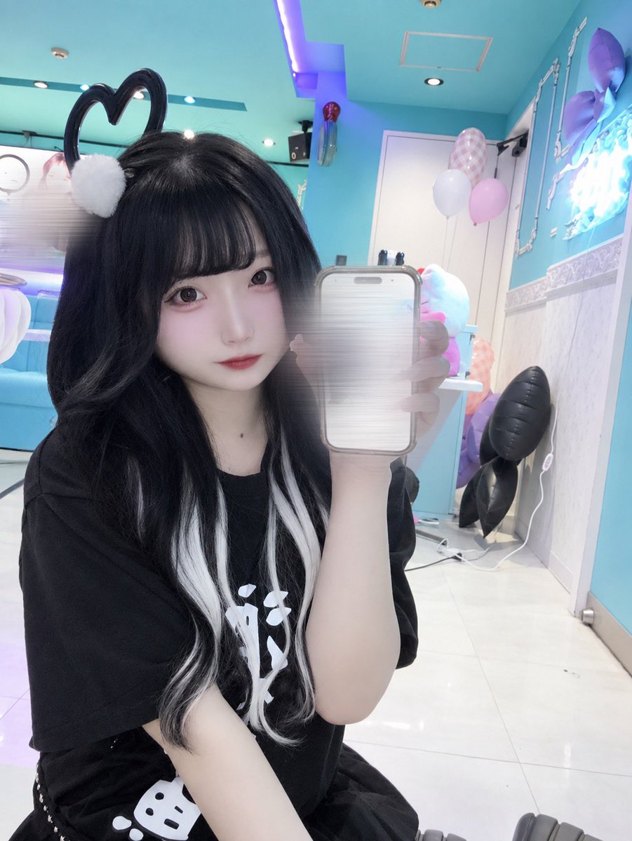 aoharu_mint's tweet photo. 私だけ好きでいて。

#コンカフェ嬢 #自撮り界隈 #いいね返し https://t.co/ORE6MkHSXj