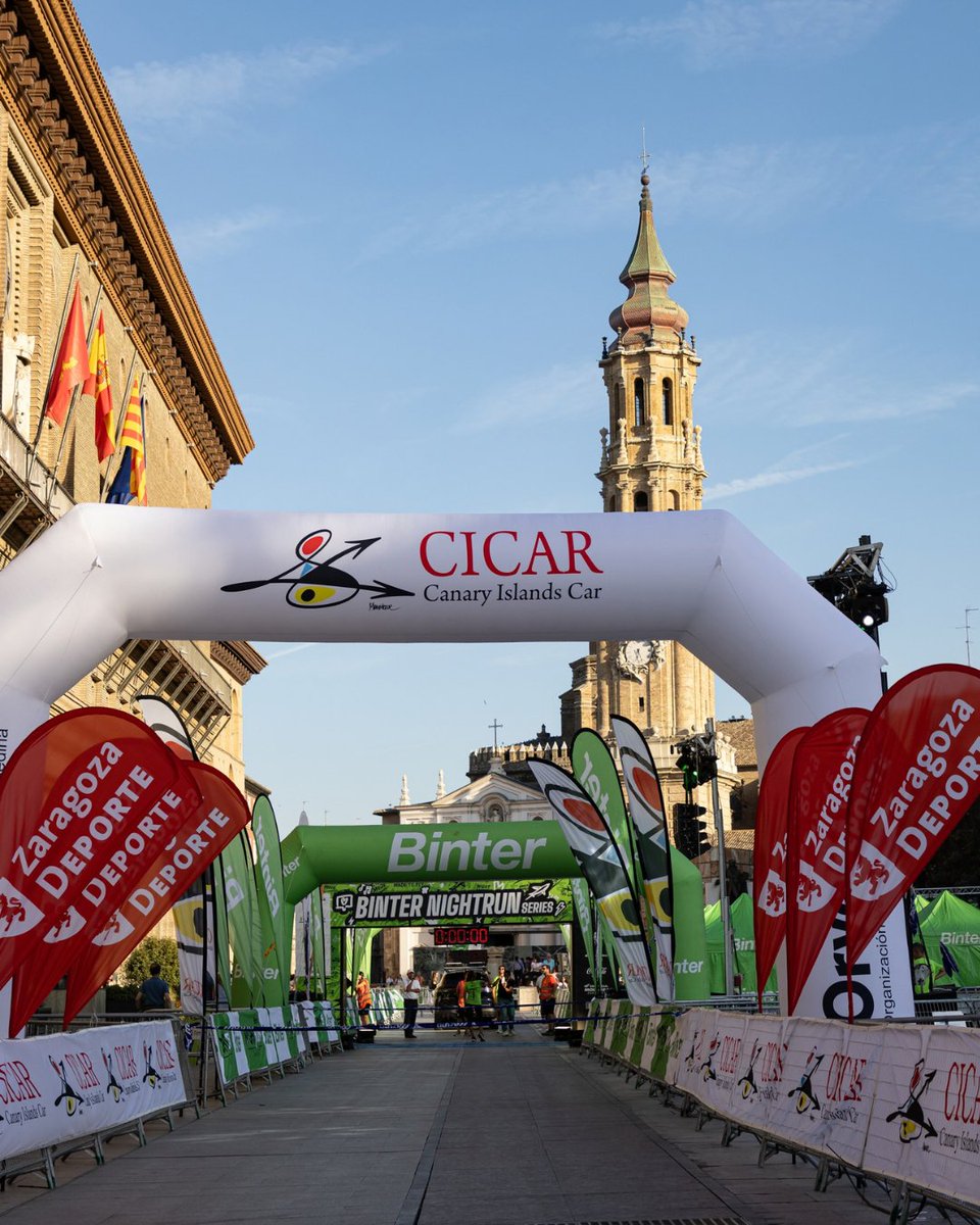 BinterNightRun's tweet photo. #CICAR aterrizó junto a la #BinterNightRun Series el pasado 26 de septiembre en #Zaragoza para acompañar a los corredores y contribuir a que cada edición se convierta en una experiencia única, dentro y fuera del recorrido. 😎💚

¡Nos vemos en la próxima meta! 🏁 https://t.co/ZhUCpzKmTz