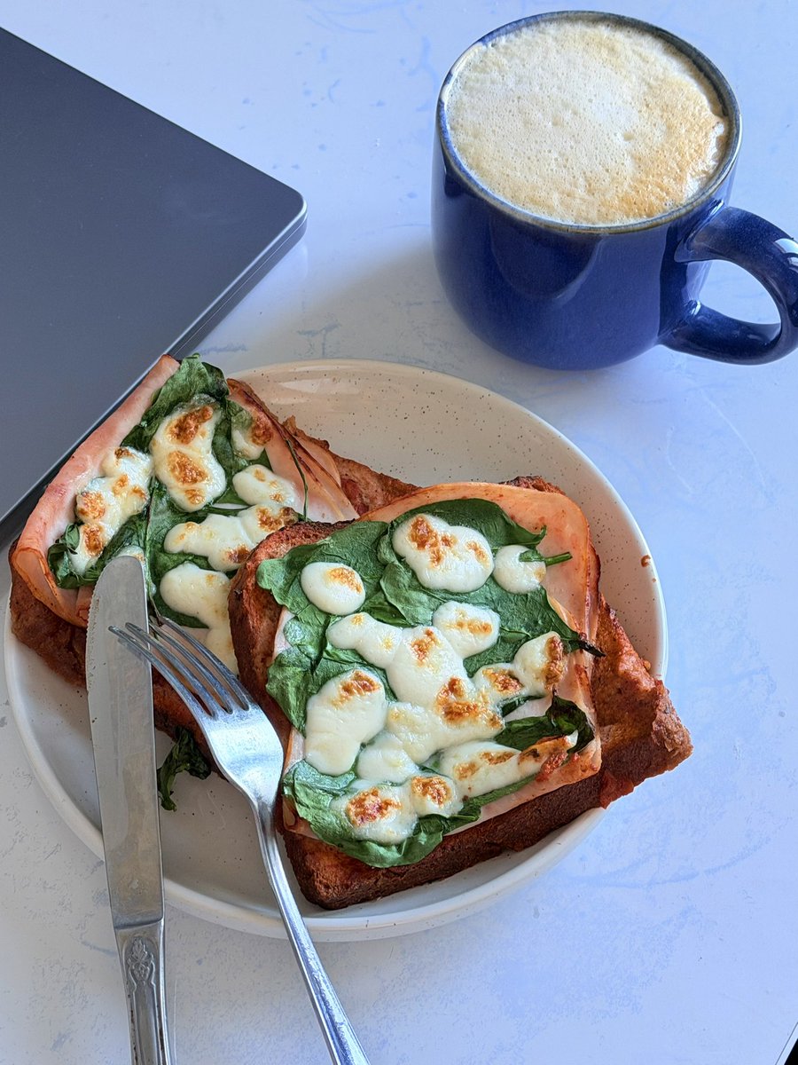 soft_afterdark's tweet photo. Люблю тренироваться, но и вкусно поесть тоже
Показывайте ваши эстетичные завтраки 🤌🏻💫
#завтрак https://t.co/IUEMZ2c7BH