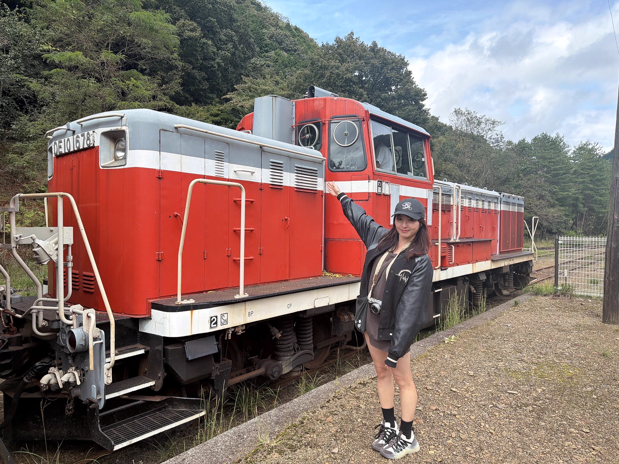 伊藤桃🍑🐱最長片道切符達成‼️ on X: 