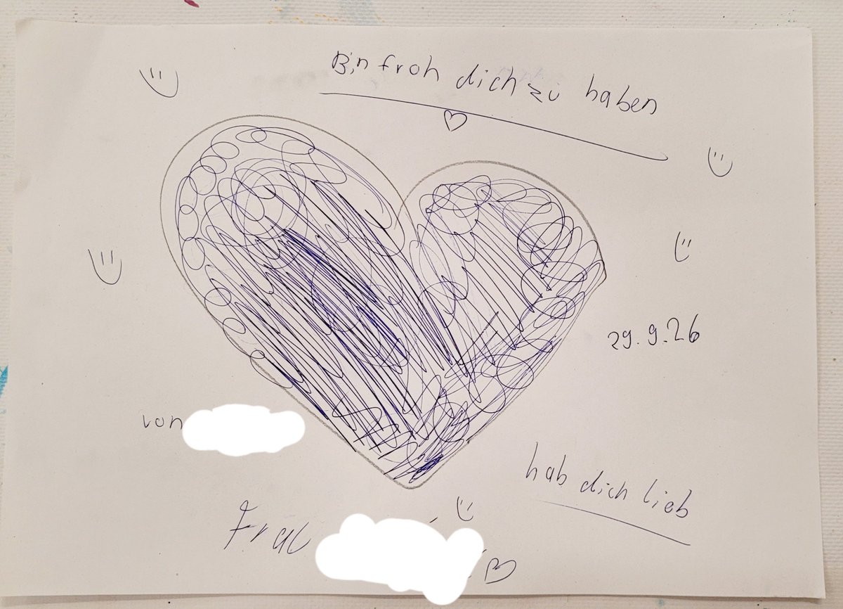MamaMammut's tweet photo. Wenn man vom Jobkind sowas Liebes bekommt, hat man plötzlich was im Auge 🥹🥰.
#twlz #THA #Inklusion #Teilhabe https://t.co/kAn1AF2Jpc