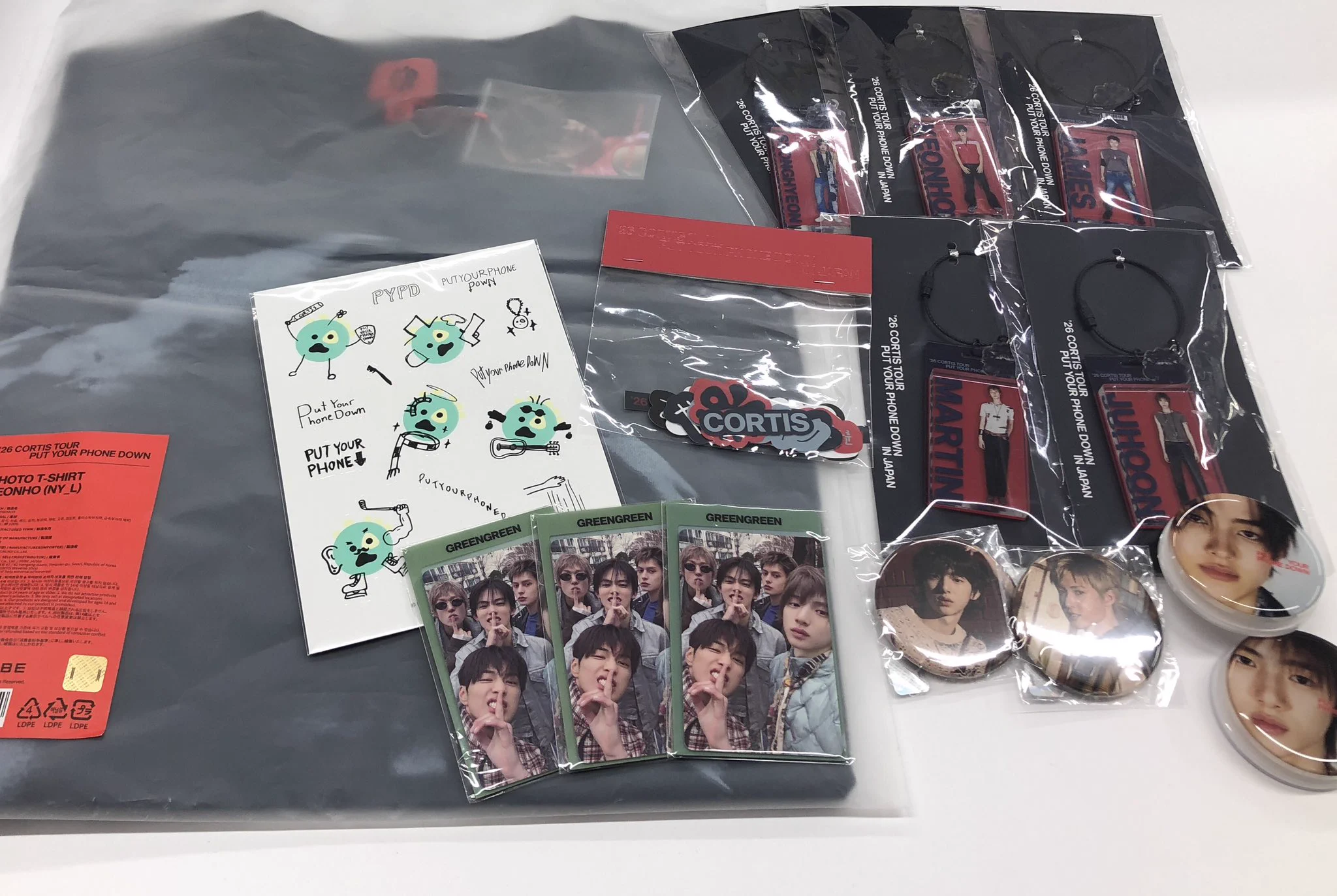 K-POP館 على X: 