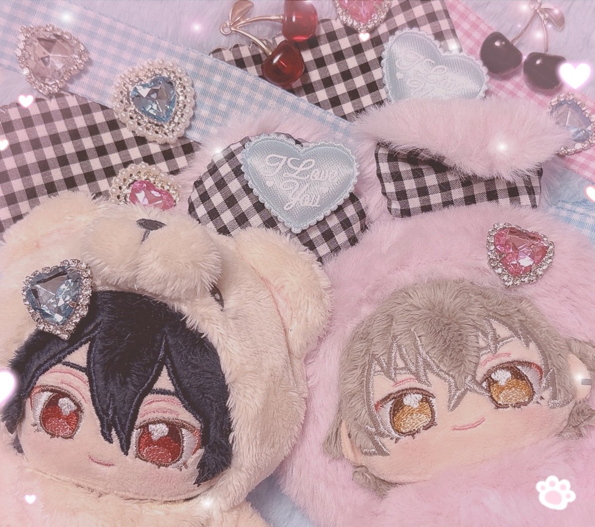 pipi080_'s tweet photo. ジャージメイドカラーのぬい服、次は零くんの方を作って装飾したら完成だ（🫶🏻︎'-'）
仕事の合間に作ろー！晃牙くんの方サイズ感もいい感じに作れた🙌🏻♡ https://t.co/wbSlDG5ZFT