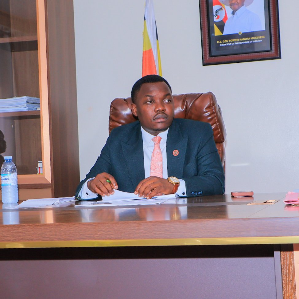 LAlionzi's tweet photo. This morning, I hosted a courtesy visit from Restless Development Uganda and its consortium partner, Media Challenge Initiative (MCI), at my office to introduce the Youth Inclusion in Governance and Accountability (YIGA) Project. https://t.co/QybzTanj6V