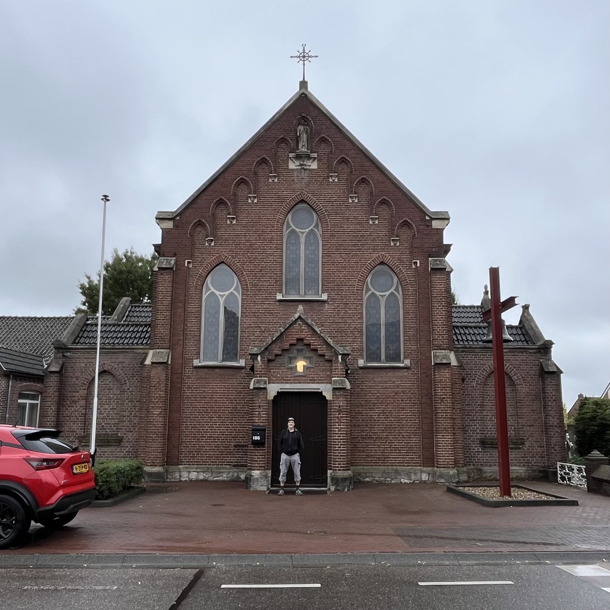 victorfew's tweet photo. O. L. V. Onbevlekt Ontvangenkerk

#toeristineigenland #ontdekjeplekje #nederland #thenetherlands #travel #traveller #dutch #wanderlust #ignederland #ignetherlands #igtraveller #rijckholt #eijsdenmargraten #limburg #kerk https://t.co/VJL1XuYFnr