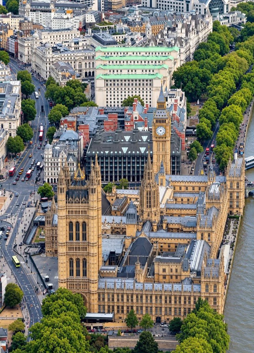 escape056's tweet photo. Palace of Westminster, London 🏴󠁧󠁢󠁥󠁮󠁧󠁿 https://t.co/XQ1YVRyAI1