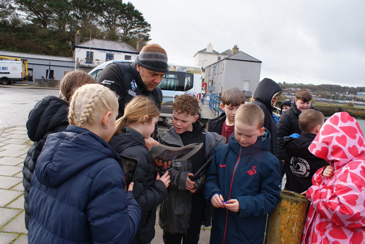 PCFCIC's tweet photo. Seaplanes, coal mining and renewable energy along the Milford Haven Waterway 🌊

Photos from our recent Coastal Challenge Day with Monkton Priory School, exploring local history and energy with National Park staff and Hook Historical Society. https://t.co/zWdVO0wouT
