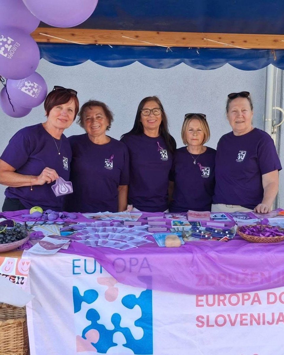 EuropaDonnaSLO's tweet photo. S pomočjo naših prostovoljk in članic smo septembra izpeljali več kot 20 dogodkov, na katerih smo osveščali o rakih rodil, poudarjali pomen skrbi za zdravje ter spodbujali k rednim obiskom pri ginekologu. @WorldGOday @myESMO @ESGO_society #WorldGODay #GOAgainstStigma https://t.co/9Hd0yNrCV0