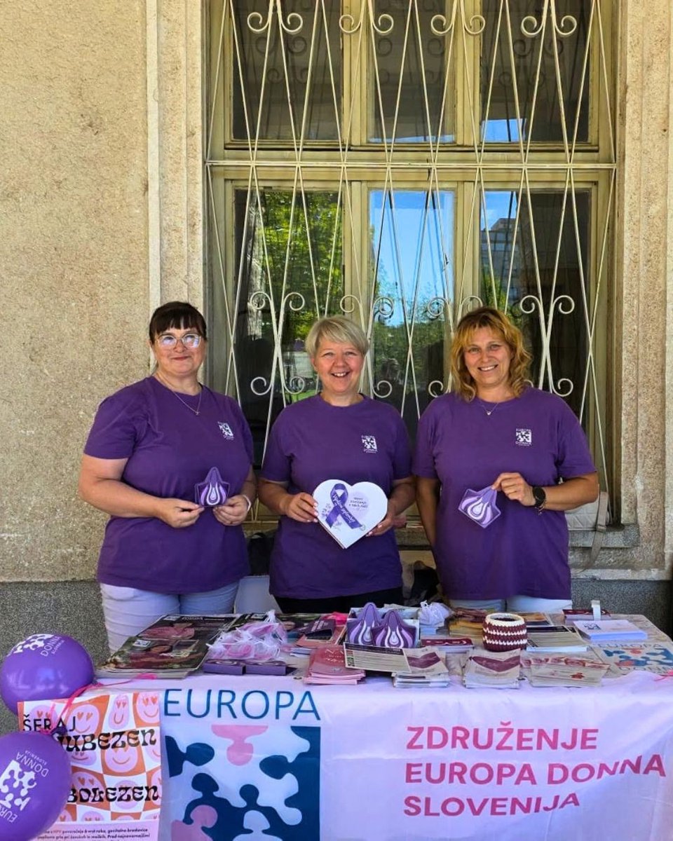 EuropaDonnaSLO's tweet photo. S pomočjo naših prostovoljk in članic smo septembra izpeljali več kot 20 dogodkov, na katerih smo osveščali o rakih rodil, poudarjali pomen skrbi za zdravje ter spodbujali k rednim obiskom pri ginekologu. @WorldGOday @myESMO @ESGO_society #WorldGODay #GOAgainstStigma https://t.co/9Hd0yNrCV0