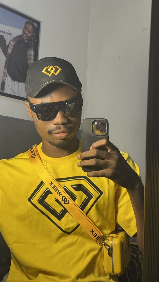 5starbarber_1's tweet photo. yellow boys are UP💛 https://t.co/0YBhRHTuQS
