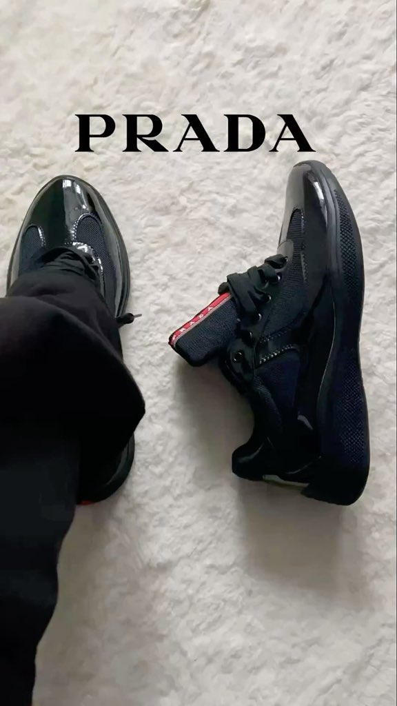 Adedamsley's tweet photo. Prada x America’s Cup “BLACK”
Price 🏷️ N80,000
Free Delivery (Base on your Location)

Burna Boy Wizkid Davido Nigeria #BBNaijaXPepsi https://t.co/evgIQIcLdO