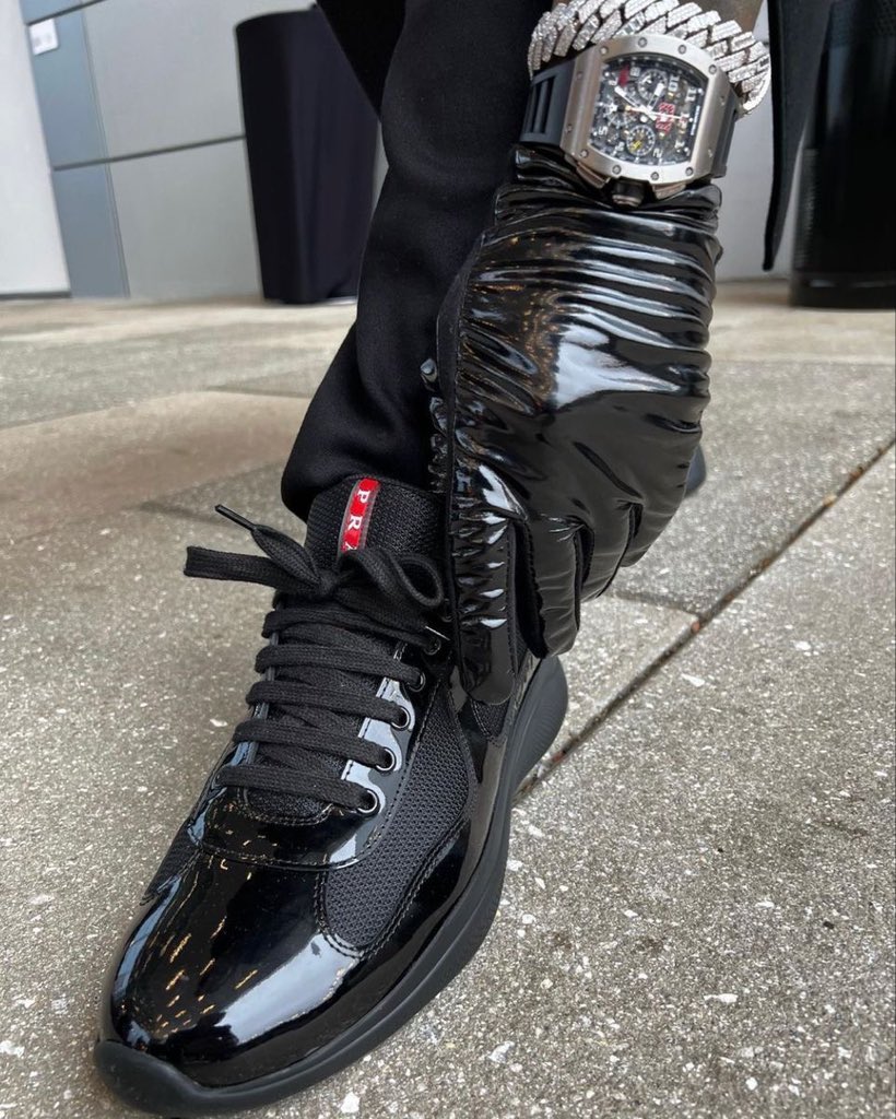 Adedamsley's tweet photo. Prada x America’s Cup “BLACK”
Price 🏷️ N80,000
Free Delivery (Base on your Location)

Burna Boy Wizkid Davido Nigeria #BBNaijaXPepsi https://t.co/evgIQIcLdO
