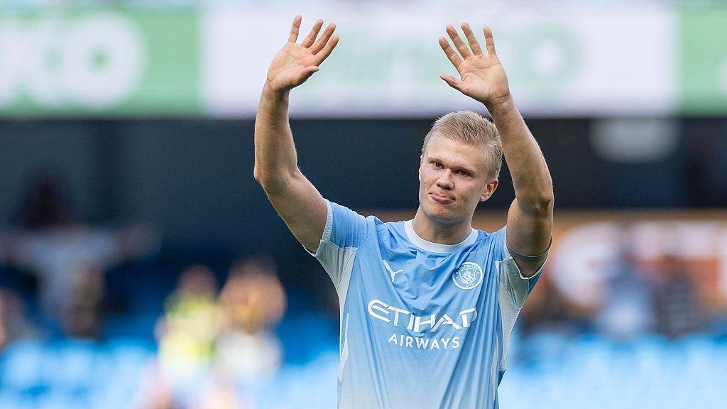 David_Ornside's tweet photo. 🚨𝗠𝗔𝗝𝗢𝗥 𝗕𝗥𝗘𝗔𝗞𝗜𝗡𝗚: Manchester city will demand up to €250m in total package for Erling Haaland if Manchester city gets relegated for the 115 charges.

Arsenal, Real Madrid and Barcelona  are interested in signing the striker. https://t.co/jCKVViFery