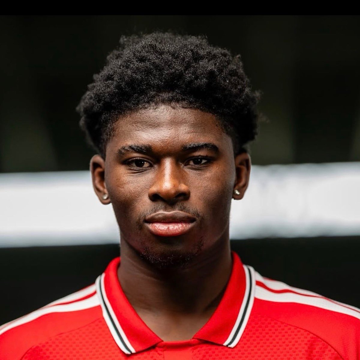 UnitedUpdates's tweet photo. 🚨🚨 | 𝐉𝐔𝐒𝐓 𝐈𝐍: Carlos Baleba is expected to START against Tottenham after the international break. [@StevenRailston] #mufc ✅ https://t.co/N1HB6kzzCW