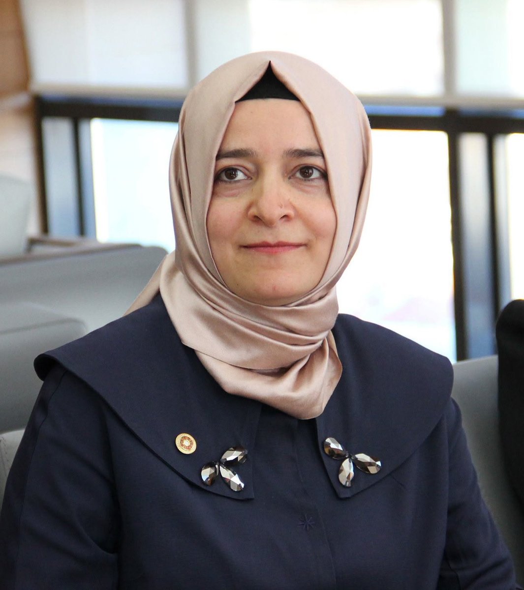 ultimat0ms's tweet photo. SON DAKİKA | Casusluk Davası'nda konuşan Ekrem İmamoğlu: (Fatma Betül Sayan hk.)

“Benim 35 yıldır biriktiremediğimi karı koca dört ayda almışlar ama ifade bile vermiyormuş, rezalete bakar mısınız?” https://t.co/99v2FhnWuW