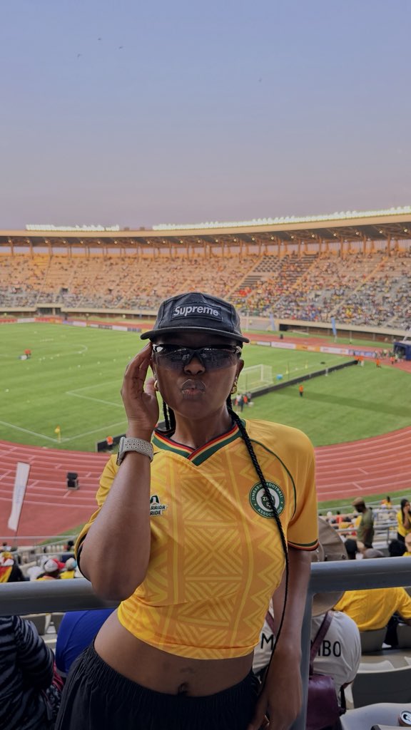 Mhonarissaa's tweet photo. Go sports!🥳 https://t.co/smVnnXD9lz