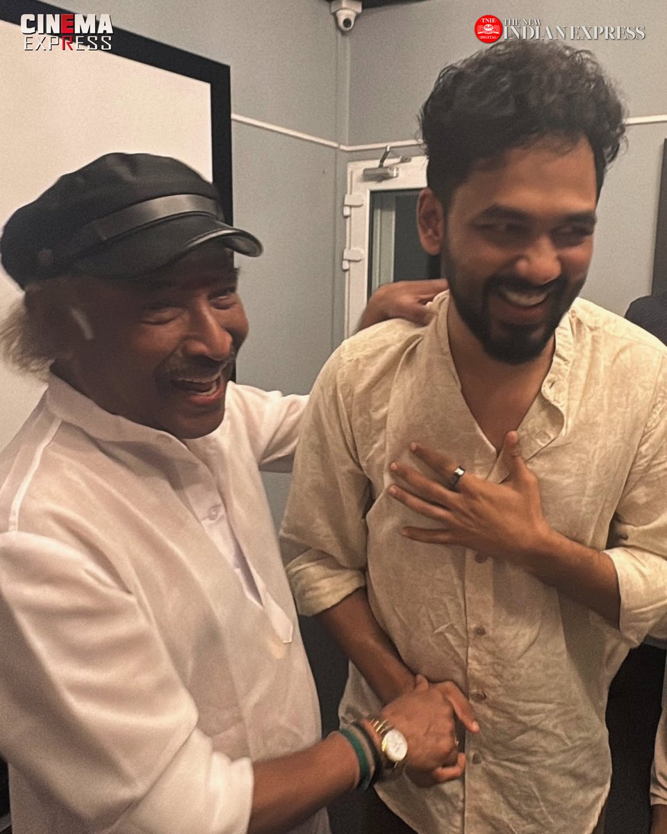XpressCinema's tweet photo. Deva Applauds HipHop Tamizha Adhi For Highlighting The Journey Of Gaana Singers In Meesaya Murukku 2 💖| #cinemaexpress

#Deva #HipHopTamizha #MeesayaMurukku2 #MeesayaMurukku #Gaana #GaanaSingers @NewIndianXpress https://t.co/jyZPSns19R
