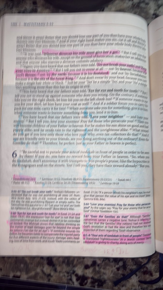 sluckie777's tweet photo. @davidsternCJB Shavua Tov (have a good week)

שָׁבוּעַ טוֹב

#CJB ❤️ #VerseOfTheDay ❤️ #CompleteJewishBible ❤️   @davidsternCJB  Ruach Kodesh-filled insights masterfully connects the Jewish Roots of the Judeo-Christian faith. #CJB Study Bible
Our beloved Brother David Stern, Rest in Peace 🙏🏾 https://t.co/vnpgCVVsZY