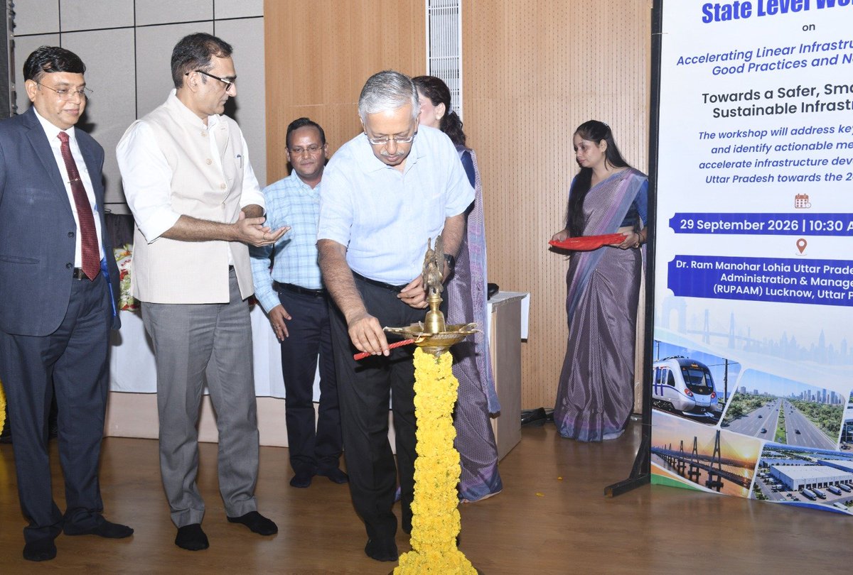 ChiefSecyUP's tweet photo. आज RUPAM में ‘Accelerating Linear Infrastructure Projects: Good Practices and New Ideas’ विषयक एक दिवसीय स्टेट लेवल वर्कशॉप का शुभारंभ किया। वर्ष 2047 की विकास परिकल्पना के अनुरूप प्रदेश में अवसंरचना विकास को गति देने पर जोर दिया। https://t.co/C2x89OCbn7