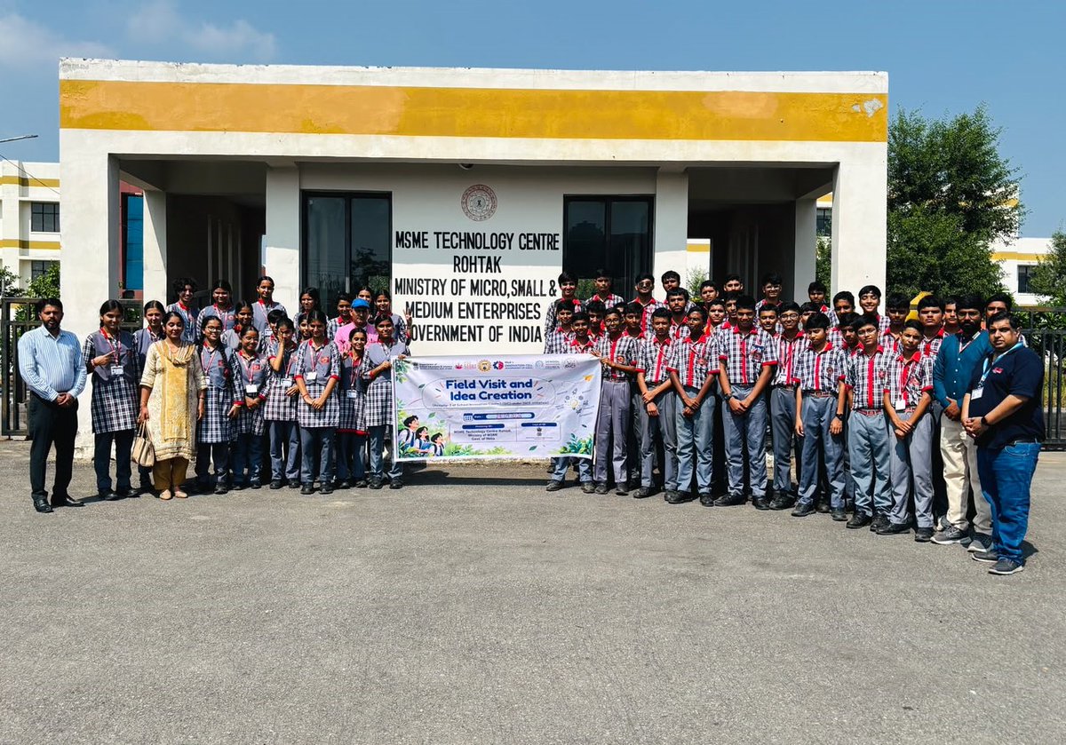 msmetcrohtak's tweet photo. Activity–2 | School Innovation Council (SIC) under DICE Initiative
🏫Kandriye Vidhyalya Rohtak
🔍Field Visit &amp; Idea Creation 💡
As part of the DICE Initiative, students participated in Field Visit and Idea Creation, providing them an opportunity to observe real-world challenges https://t.co/YHId3fK9mY