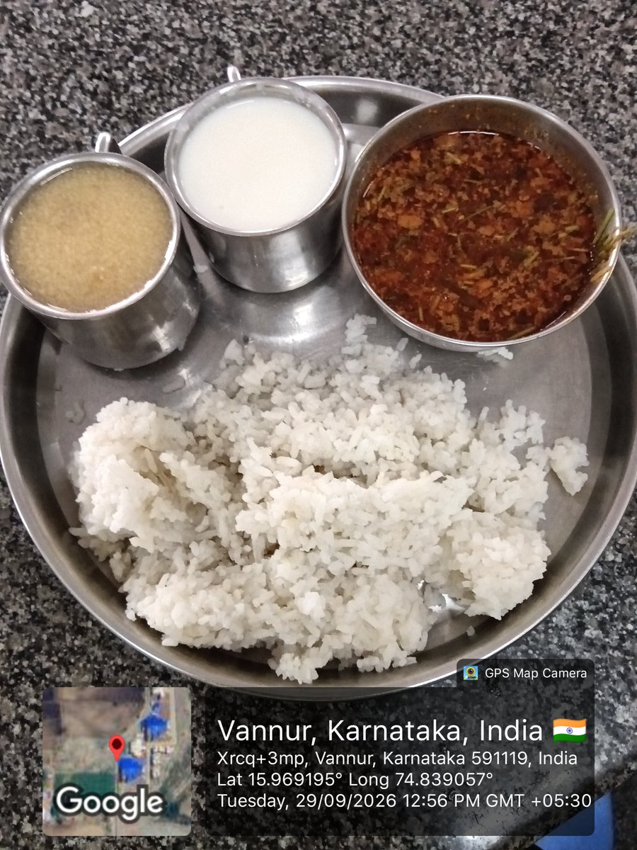 788Dbrars's tweet photo. Lunch served as per Menu @kreisemahithi @Captain_Mani72 @shobhana_88 @DswBgm @EdKreis#Social Audit- SWD Meals
#Social Welfare- Karnataka https://t.co/IoycLLu9Z5