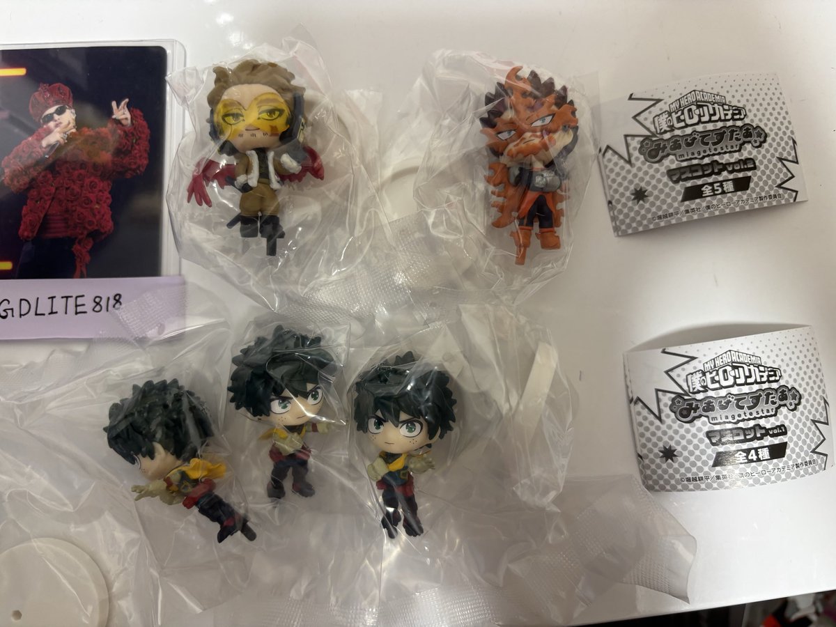 GDLITE818's tweet photo. 僕のヒーローアカデミア　みあげてすたぁマスコット vol.1 vol.2

譲→出久×3.ホークス、エンデヴァー

求→定価＋送料

新宿、池袋手渡し🉑
郵送🉑

ホークス買取は他２つどちらかとお願いします🙇‍♀️

#ヒロアカ https://t.co/RyzqptYnkj