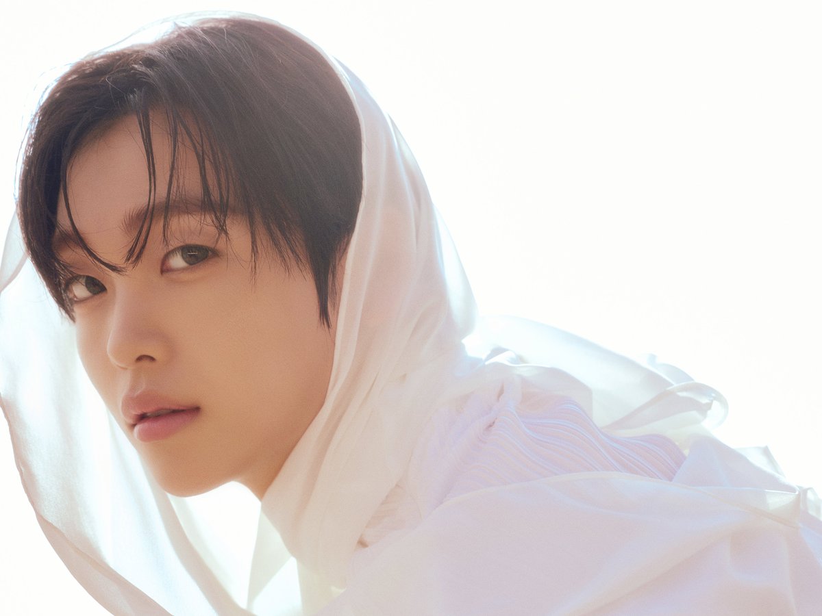 CRAVITYstarship's tweet photo. CRAVITY EP [sonorous]
MV PREVIEW PHOTO🔉

#HYEONGJUN #형준

2026. 09. 30 WED 6PM (KST)

#CRAVITY #크래비티
#sonorous
#LOUDER https://t.co/6aw8MLIsO8