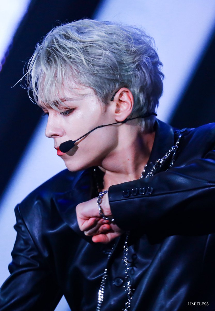 v_vPsycheros's tweet photo. D-593
 
191004 🐻‍❄️ 뮤직뱅크 강릉
 
#건강_잘_챙겨요_한솔
#StaySafeHansol https://t.co/VNB37eG9yz