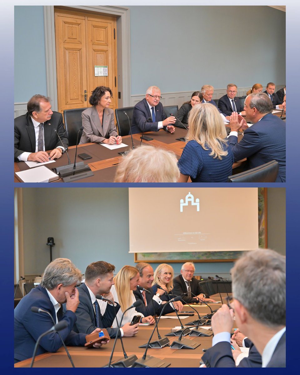PLinSwitzerland's tweet photo. 🇵🇱🤝🇨🇭 23–24 września posłowie Polsko-Szwajcarskiej Grupy Parlamentarnej odwiedzili Berno. W szwajcarskim parlamencie spotkali się z członkami tamtejszej grupy przyjaźni, w tym Gerhardem Pfisterem. Rozmawiali także z Ministrem Obrony, Martinem Pfisterem.

#MSZ_RP #SejmRP #ParlCH https://t.co/LAkdGEdbKR