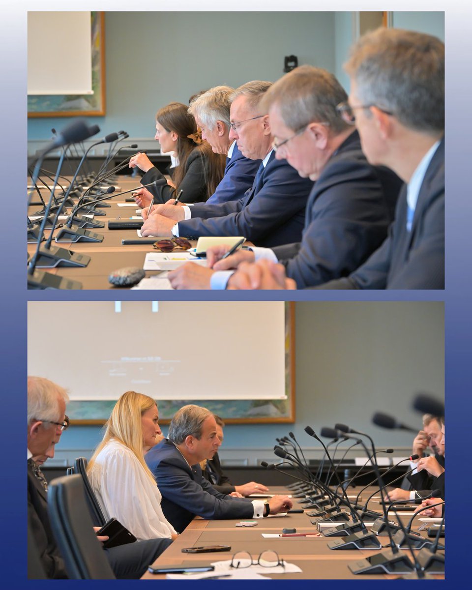 PLinSwitzerland's tweet photo. 🇵🇱🤝🇨🇭 23–24 września posłowie Polsko-Szwajcarskiej Grupy Parlamentarnej odwiedzili Berno. W szwajcarskim parlamencie spotkali się z członkami tamtejszej grupy przyjaźni, w tym Gerhardem Pfisterem. Rozmawiali także z Ministrem Obrony, Martinem Pfisterem.

#MSZ_RP #SejmRP #ParlCH https://t.co/LAkdGEdbKR