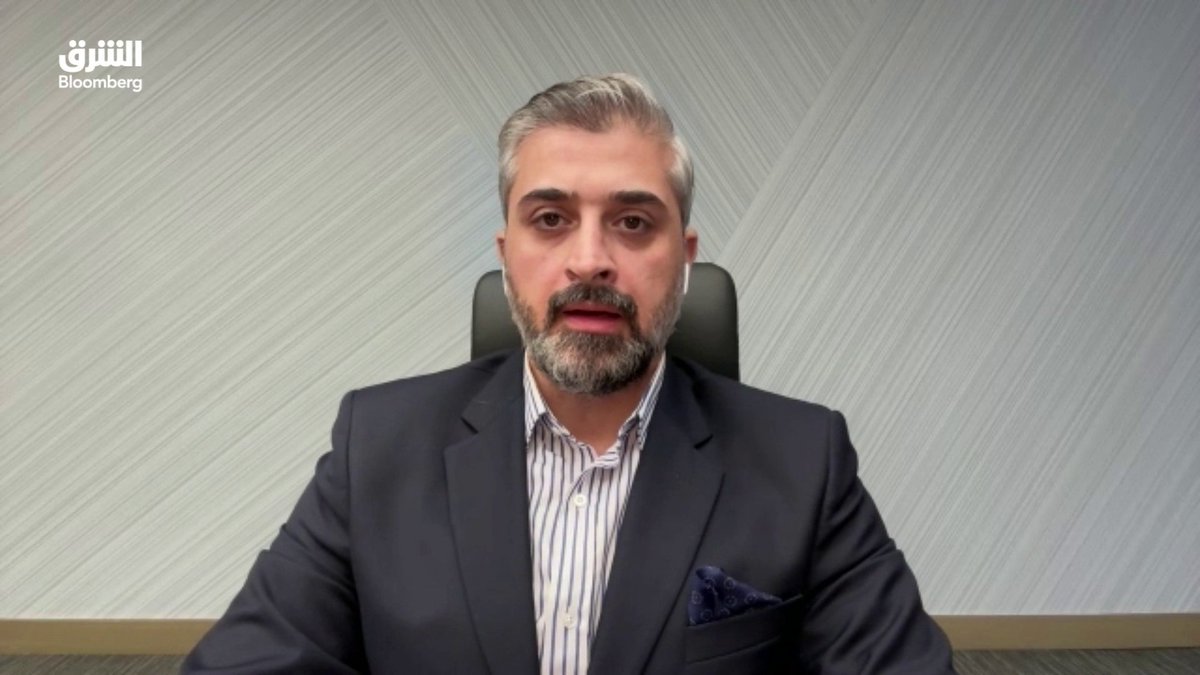 التوترات الجيوسياسية وغياب المحفزات يضغطان على مؤشر "تاسي" السعودي، مع ترقب نتائج الربع الثالث. ارتفاع عوائد السندات يزيد الضغوط على السوق، ومستوى 10500 نقطة يعد مستوى مهم لمسار السوق. بحسب الوسيط الدولي لإدارة الأصول في المتحدة للأوراق المالية، أشرف جرار. تابعوا الشرق بلومبرغ للمزيد 