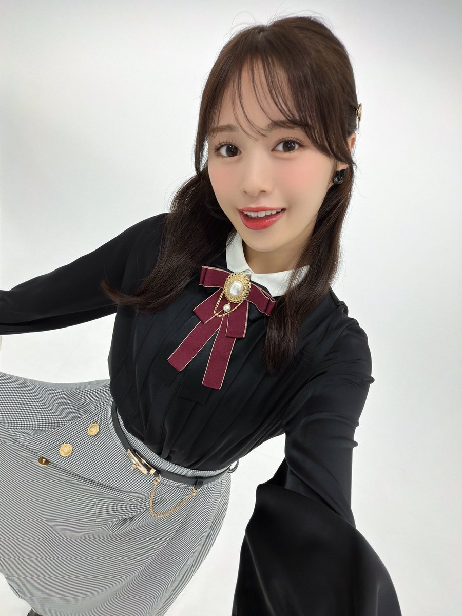 AyaEmori_BOX's tweet photo. #あるあるCity14周年公式アンバサダー

14周年も1年間何卒！！(*.ˬ.)"
北九州をもっともっとたくさんの方に知っていただけるように盛り上げていきます！🔥

秋ビジュアル🍁🍁
どうですか| ‹:)⁾⁾

パネルはこうやって一緒にハート作れますぜ🫶 https://t.co/vYZ9X2GvTU