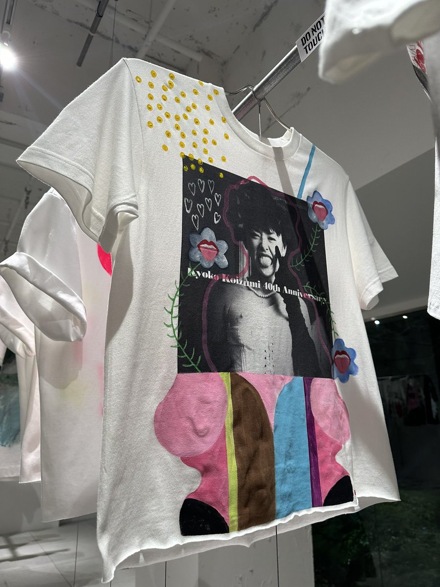 risyunkou's tweet photo. 最後、間に合ったよ
単なる舞台衣装ではなく、芸術であり、コイズミ記念館での貴重な記憶でもある。素敵だ。
ありがとうございます❤︎
#ONCEON #小泉今日子 https://t.co/hO4MONYkg9