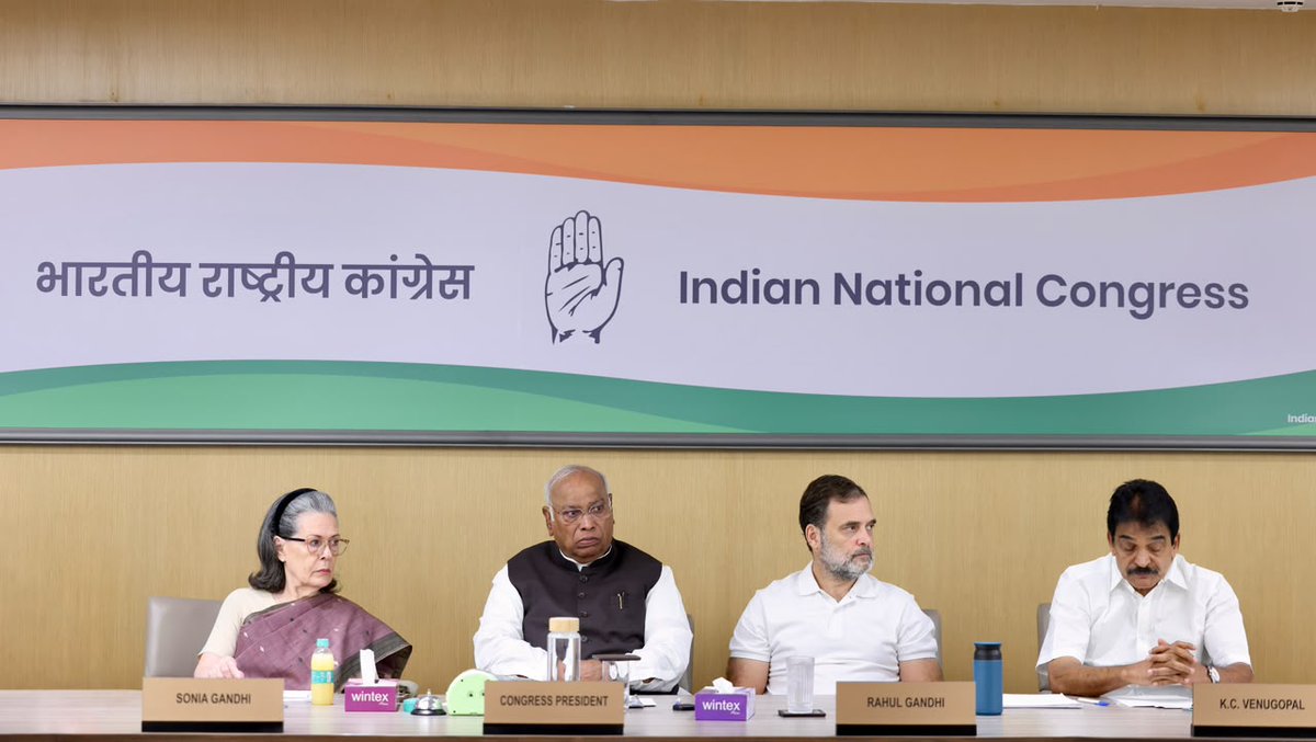 chennithala's tweet photo. Attending the Congress @INCIndia  Working Committee meeting at Indira Bhawan, New Delhi, under the leadership of Congress President Shri Mallikarjun @kharge ji.

The CWC is discussing important issues concerning the country, our democracy and the political situation ahead.

The Congress remains committed to protecting our democratic institutions and the constitutional rights of every citizen.